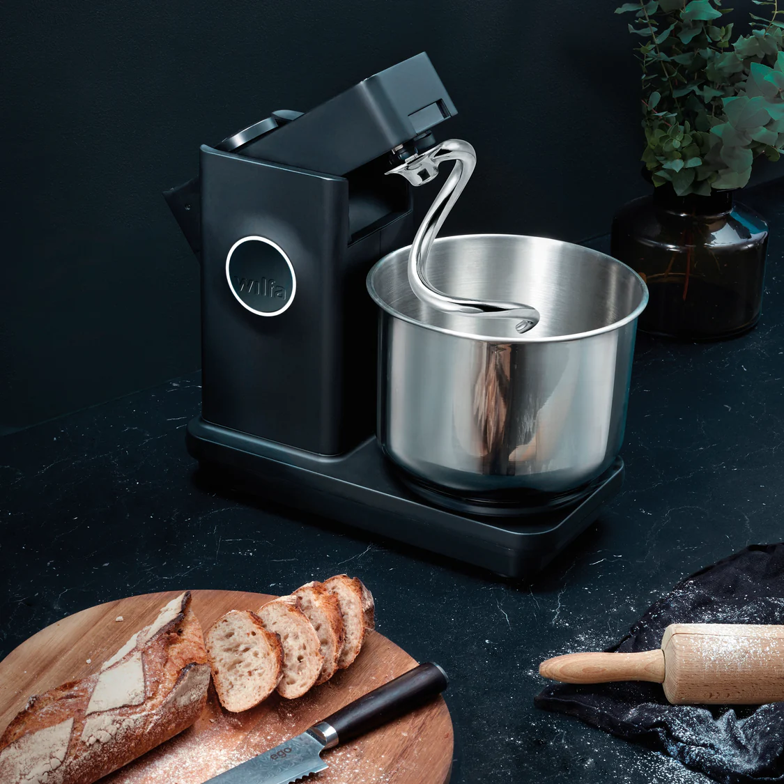 KitchenM_Probaker_KM1BS-70AUS_Side_Baguette_Wider
