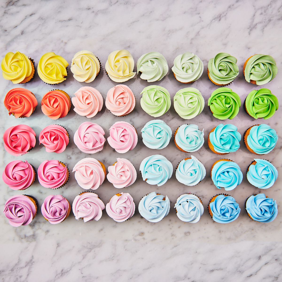 Wilton_2025_04-0-0541_Wilton_Liquid_Color_Midnight_Blue_2_jpg_1