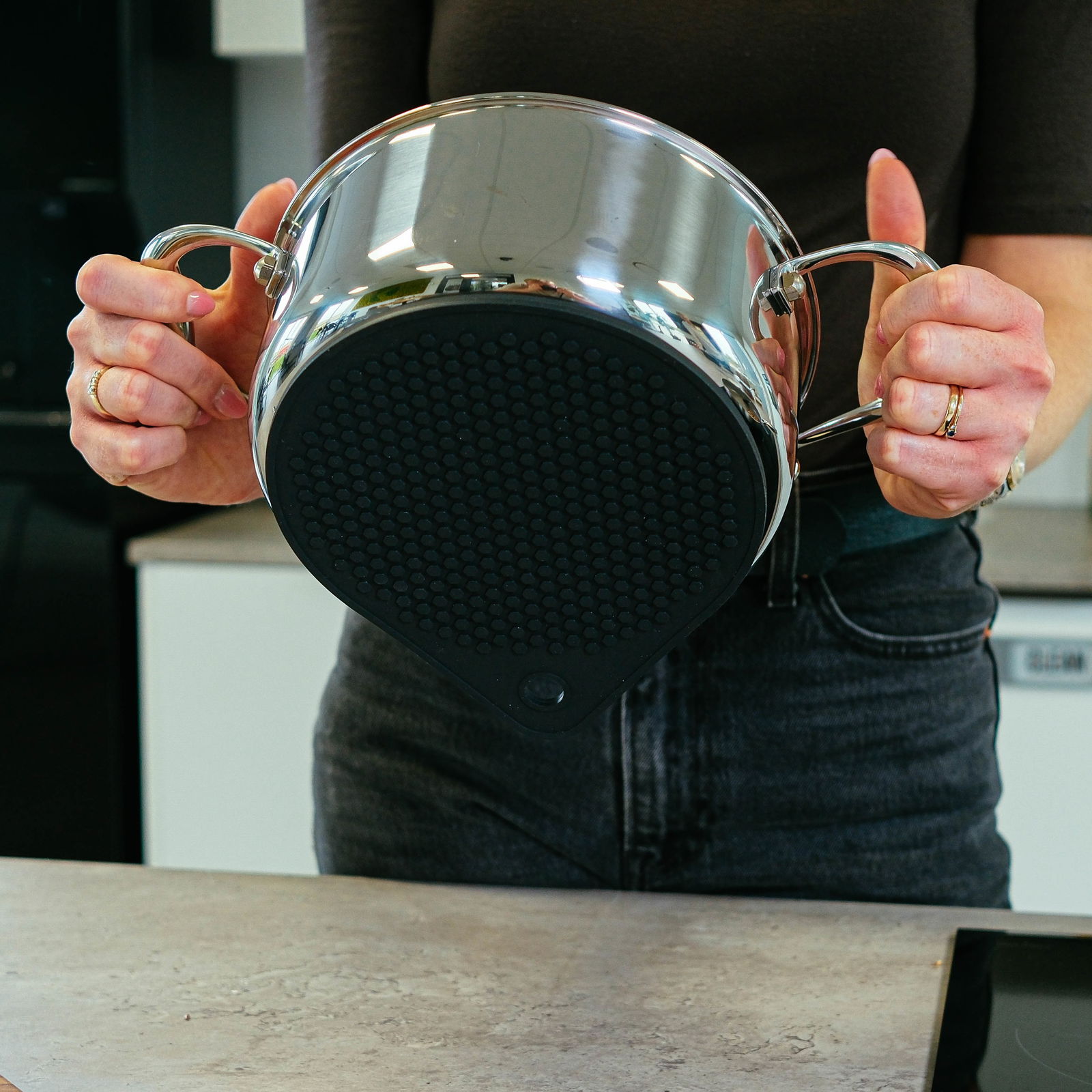 stockgroup_5740007832406-3